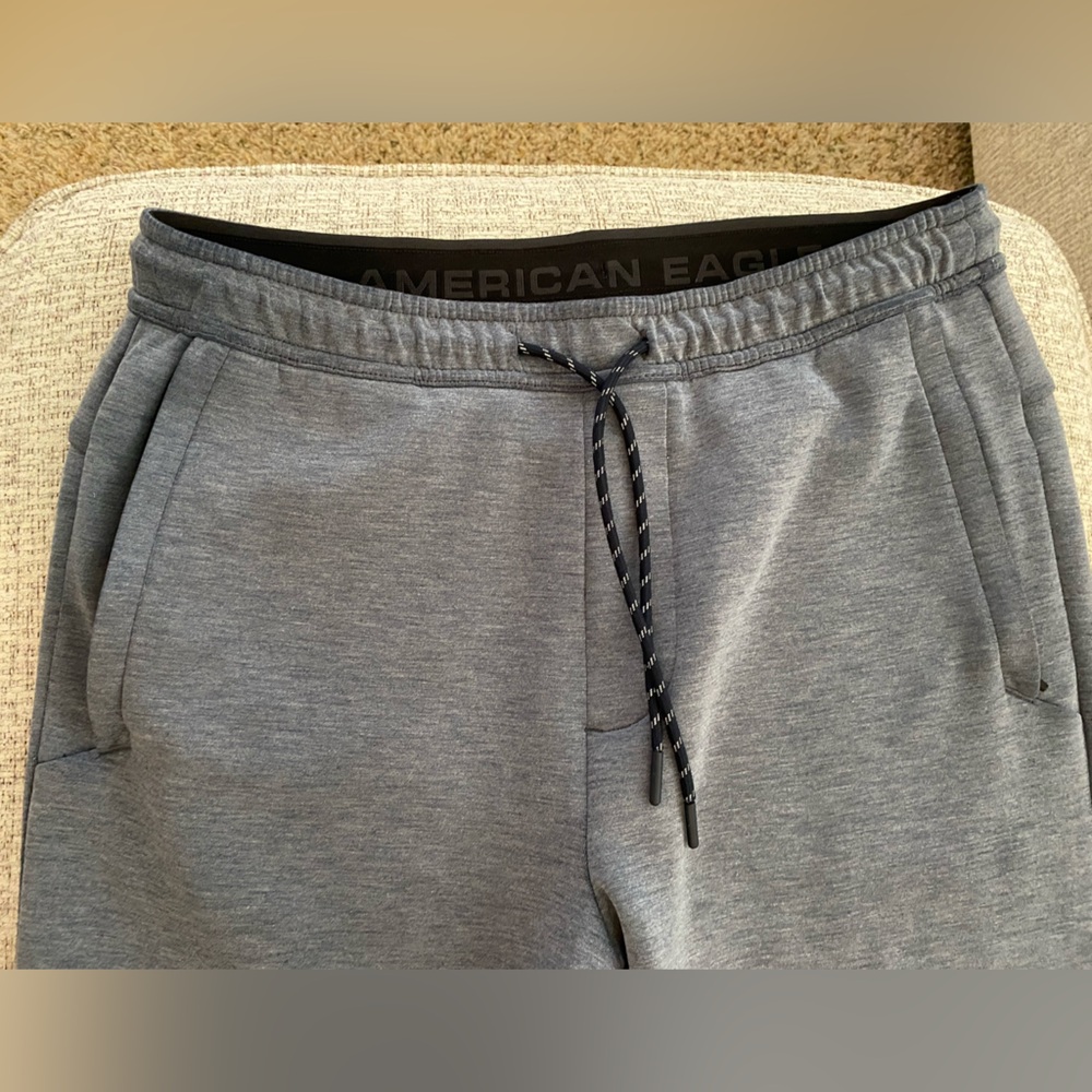 American Eagle Outfitters Joggers - Picture 2 of 6